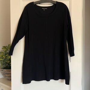 Cable and Gauge Black Tunic Sweater Size large